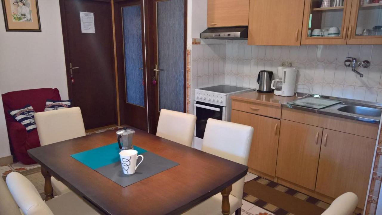 Apartments Trupec Malinska Kültér fotó