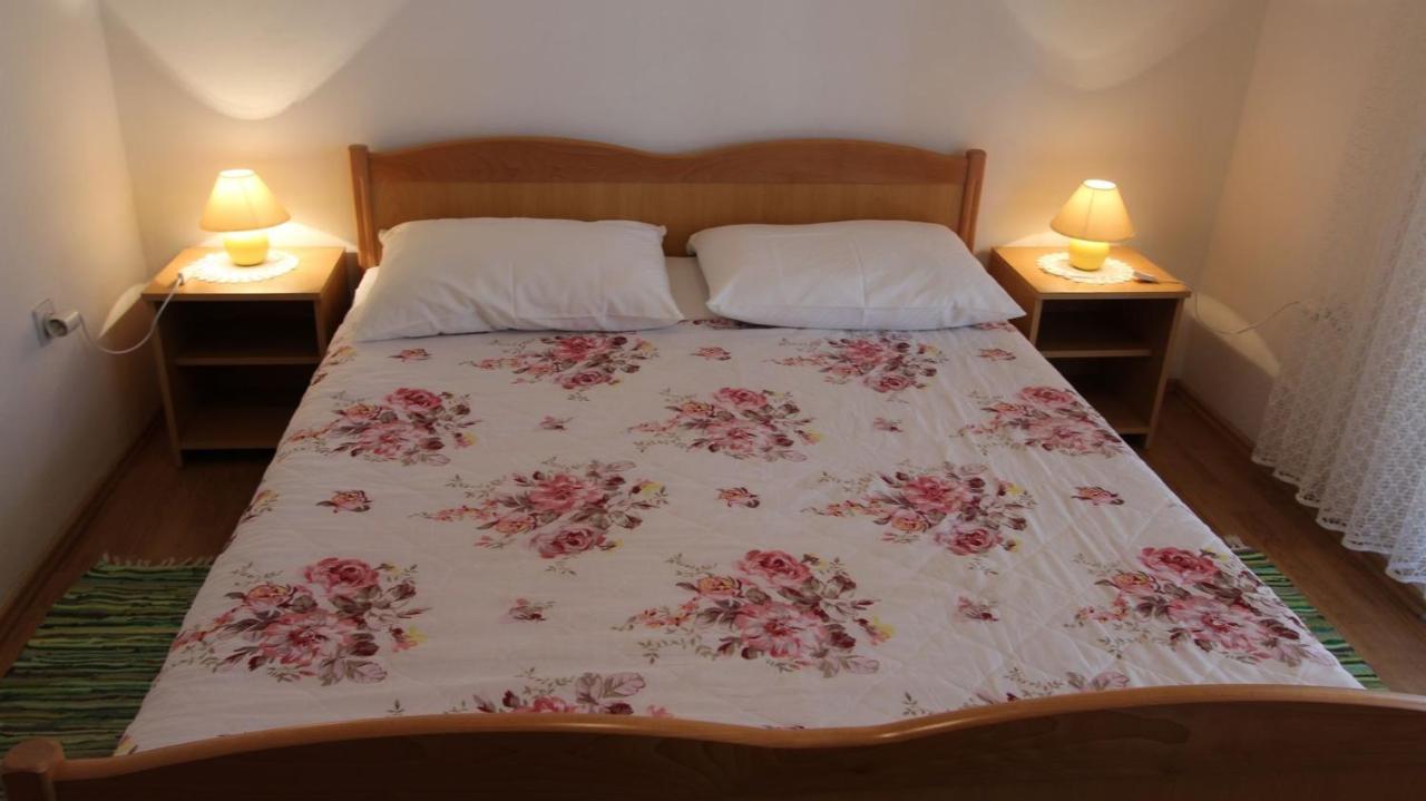 Apartments Trupec Malinska Kültér fotó