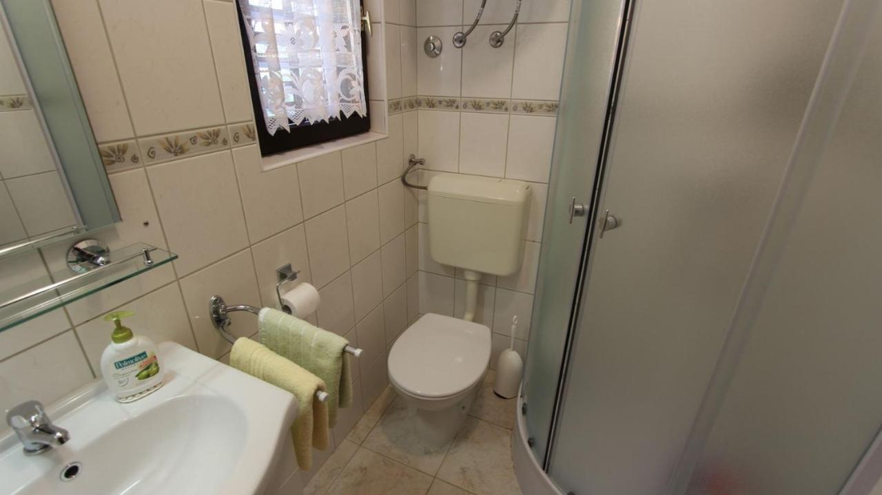 Apartments Trupec Malinska Kültér fotó