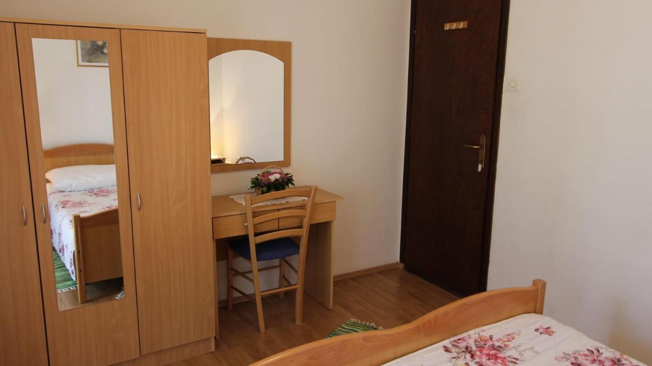 Apartments Trupec Malinska Kültér fotó
